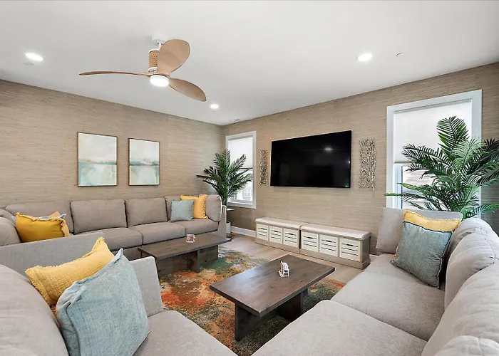 True Luxury Vacationing In Downtown Ocean City! Holiday home