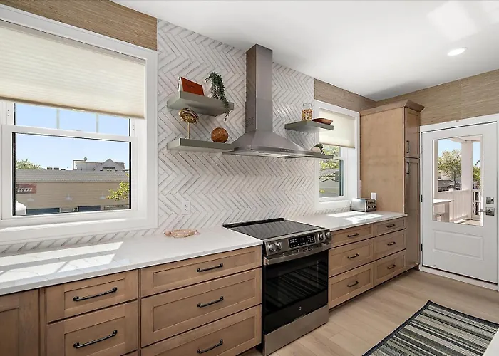 True Luxury Vacationing In Downtown Ocean City! Holiday home Ocean City