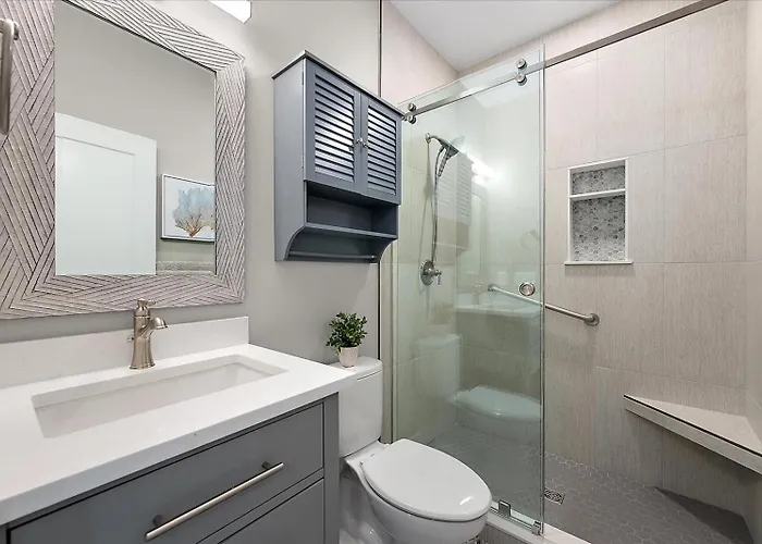 True Luxury Vacationing In Downtown Ocean City! Holiday home