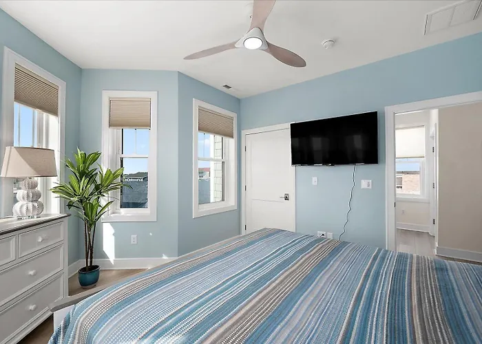True Luxury Vacationing In Downtown Ocean City!