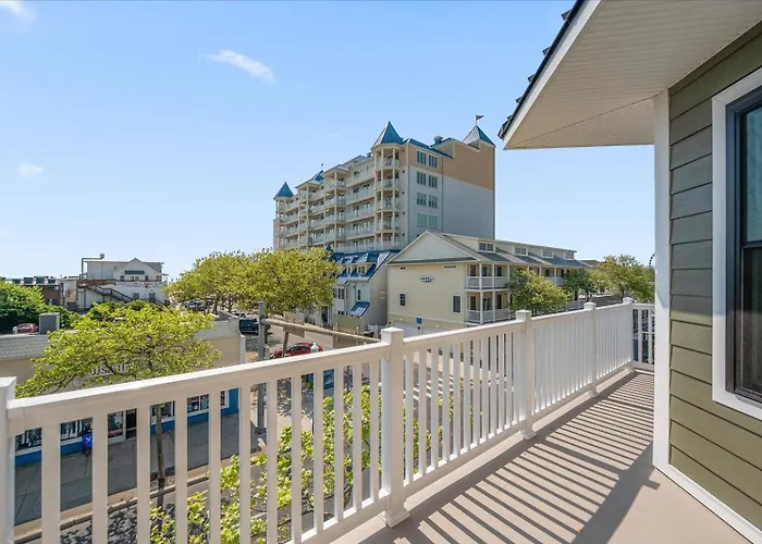 True Luxury Vacationing In Downtown Ocean City! Ocean City