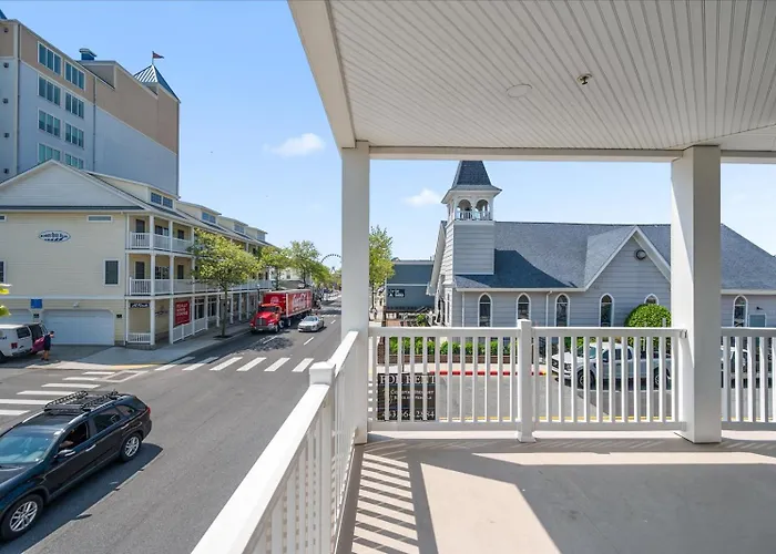 True Luxury Vacationing In Downtown Ocean City! Ocean City